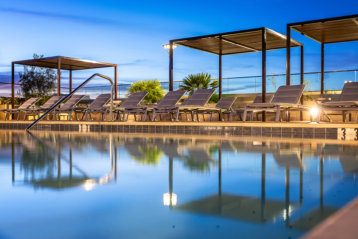 Rooftop pool area at Legacy apartments for rent in Livermore, CA.